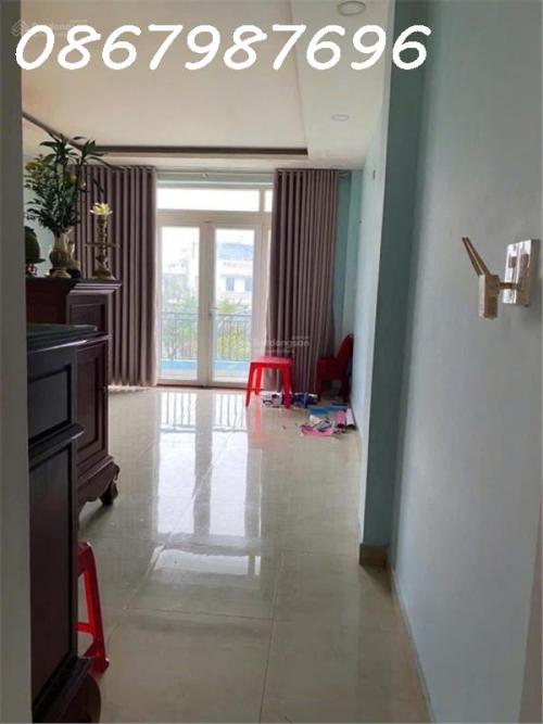 Nhà cũ Xuân Thuỷ, Cầu Giấy 50m² tiện nghi, bán rẻ